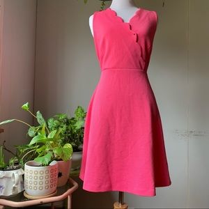 ELLE Hot Pink Sleeveless Textured Scallop Trim Dress Size 6 Valentine’s? ;)